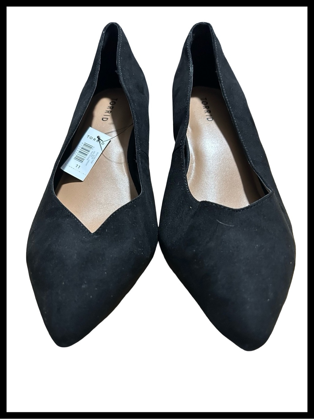 NWT Women’s Torrid Black Suede Pointed Toe Flats